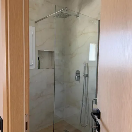 منزل للإقامة Fly